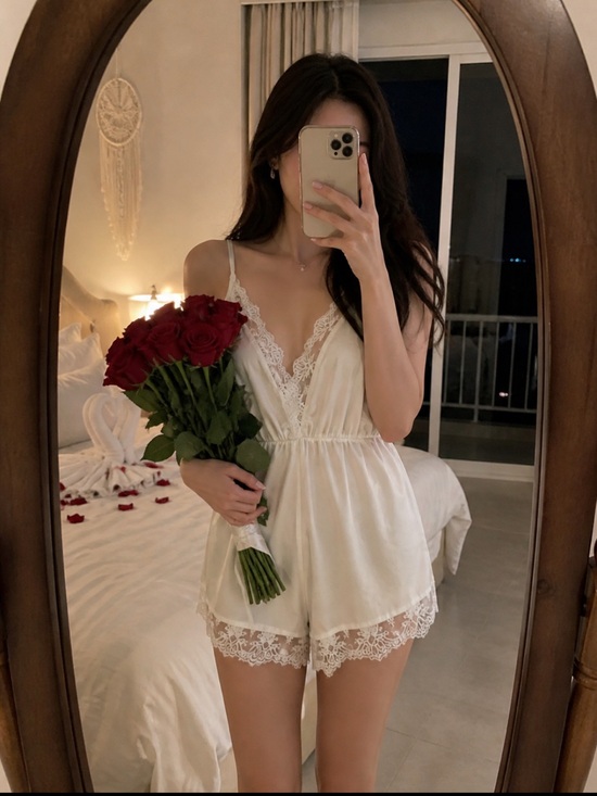 Cider Other - Cider Size XS Lace Trim V-Neck Off White Cream Honeymoon Coquette Teddy Romper